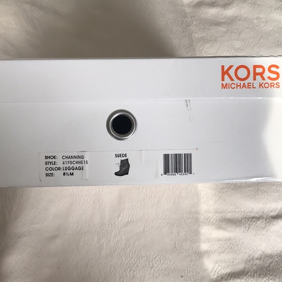 Kors Michael Kors Lace up Wedge Ankle Boot - Picture 15 of 17